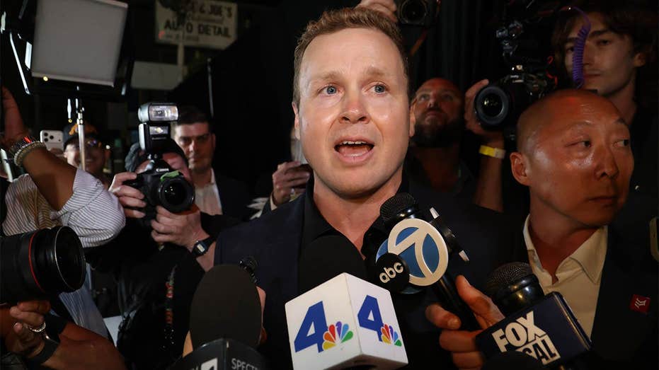 Spencer Pratt warns ‘good luck LA’ after new poll vindicates his stunning prediction Spencer Pratt warns ‘good luck LA’ after new poll vindicates his stunning prediction