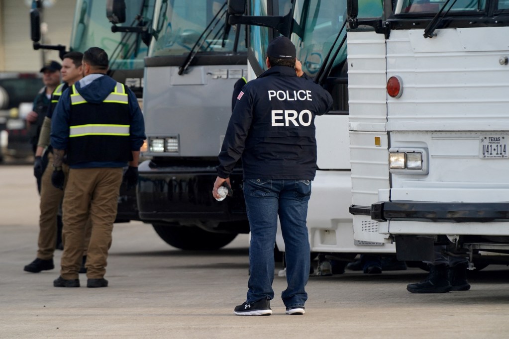 U.S. Supreme Court leaves in place limits on when deportation cases can be paused