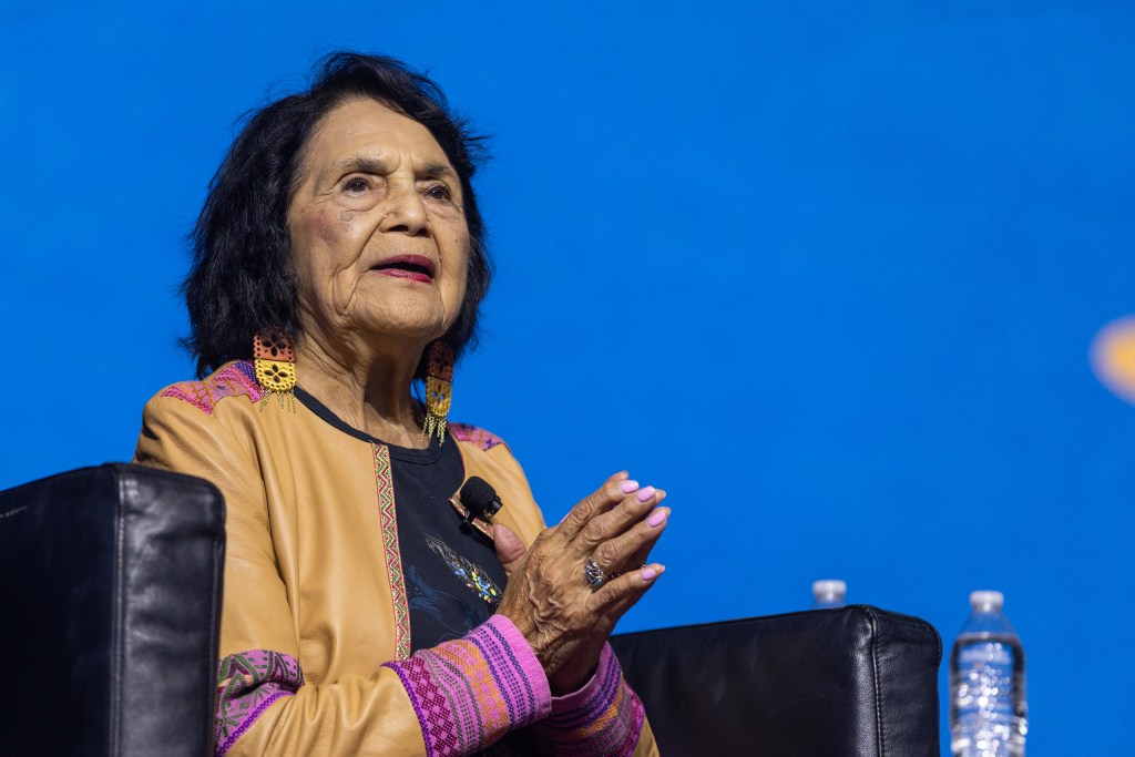 Dolores Huerta, trailblazing advocate for migrant farmworkers, dies at 96 Dolores Huerta, trailblazing advocate for migrant farmworkers, dies at 96
