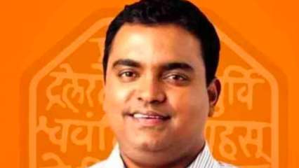 MNS leader Ganesh Chukkal arrested for allegedly forging Akshay Kumar’s sister’s signature on 30-year Powai lease MNS leader Ganesh Chukkal arrested for allegedly forging Akshay Kumar’s sister’s signature on 30-year Powai lease