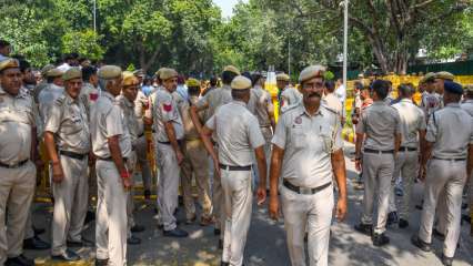 CJP Jantar Mantar protest: Delhi Police to deploy 35,000 personnel, set up detention centres CJP Jantar Mantar protest: Delhi Police to deploy 35,000 personnel, set up detention centres