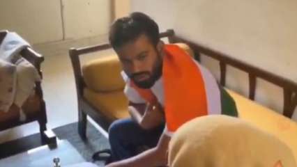 CJP Delhi protest: Dipke tells cops ‘humein baksh dijiye, mahila suraksha pe dhyaan dijiye’ while receiving notice