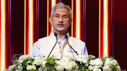 War Anywhere Is Threat To Peace Everywhere: S Jaishankar on Ukraine, West Asia conflicts War Anywhere Is Threat To Peace Everywhere: S Jaishankar on Ukraine, West Asia conflicts