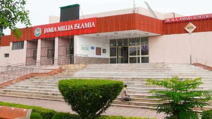 Jamia Millia Islamia extends online classes till November 24 amid students’ union protests Jamia Millia Islamia extends online classes till November 24 amid students’ union protests