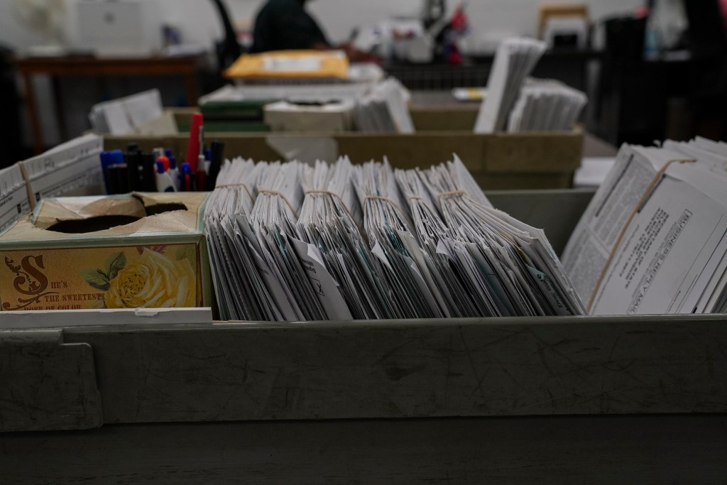 Local Texas election officials clear voter registration backlog caused by state error Local Texas election officials clear voter registration backlog caused by state error