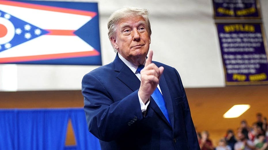 Latino voters swing back to Democrats ahead of midterm elections: poll Latino voters swing back to Democrats ahead of midterm elections: poll