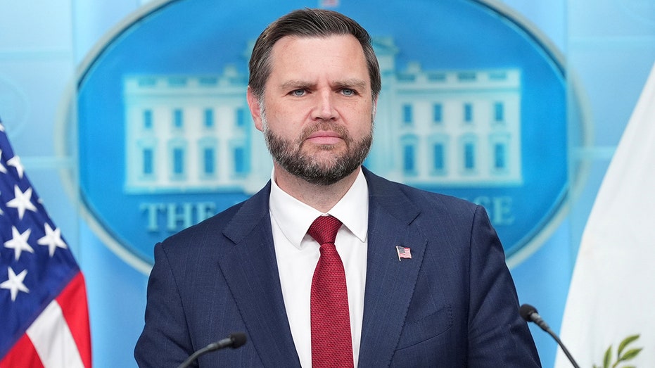 JD Vance declines to endorse Netanyahu despite Trump’s strong backing JD Vance declines to endorse Netanyahu despite Trump’s strong backing