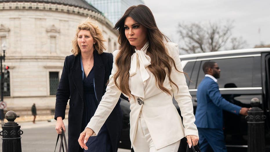 Kimberly Guilfoyle faces potential Senate probe over bombshell 0K allegation Kimberly Guilfoyle faces potential Senate probe over bombshell 0K allegation