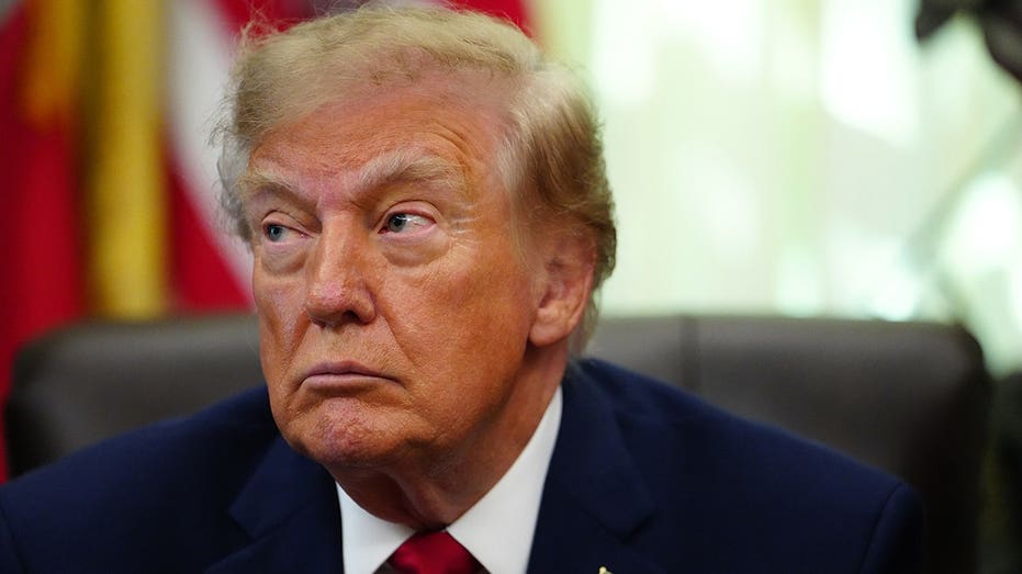 DNC lawsuit accuses Trump administration of diverting M in federal funds for ‘propaganda’ ads DNC lawsuit accuses Trump administration of diverting M in federal funds for ‘propaganda’ ads