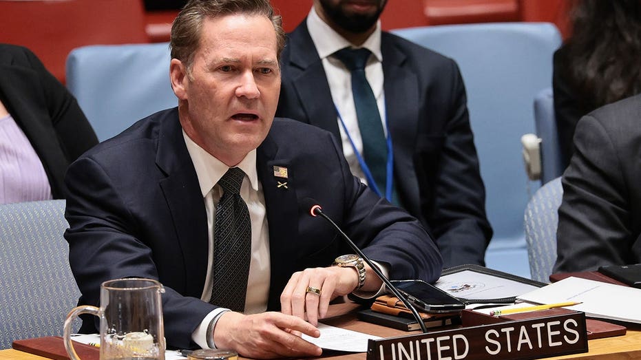 Shouting match erupts at UN as Cuban foreign minister moves toward US ambassador’s podium: ‘Back up!’ Shouting match erupts at UN as Cuban foreign minister moves toward US ambassador’s podium: ‘Back up!’