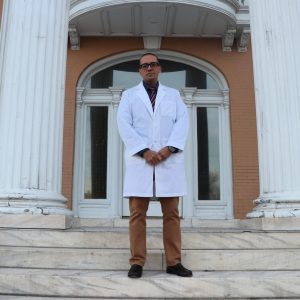 ‘I follow the law:’ El Paso doctor responds to Ken Paxton’s lawsuit over alleged transgender care