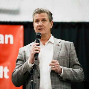 Gov. Abbott endorses Nate Sheets over Sid Miller for agriculture commissioner