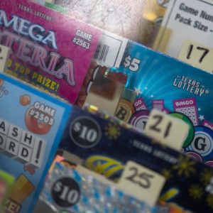 Former Texas lottery director reindicted for abuse of office by grand jury