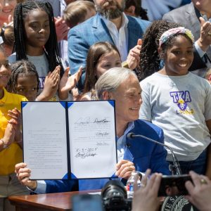 Which families are using ESAs? Here’s what we know about Texas’ first school vouchers