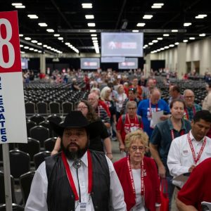 A new Texas GOP rule could alter the House speaker’s race — and ban some Republicans from appearing in primaries