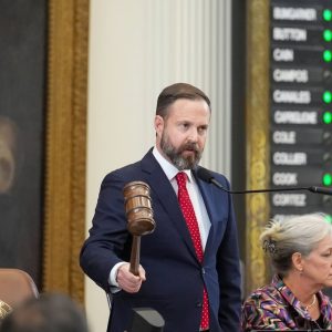Texas House issues arrest warrants for Democrats who left state to block congressional redistricting