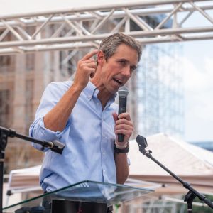 El Paso judge blocks Ken Paxton from taking legal action against Beto O’Rourke’s political group
