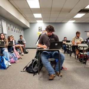 Texas community colleges showing small signs of recovery after enrollment decline, report finds