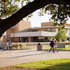 Protecting Texas research focus of hearing as Abbott eyes limiting foreign influence in education