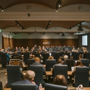 Lt. Gov. Dan Patrick calls on ERCOT to reverse 30% pay raise for board members