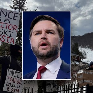 JD Vance’s visit to Vermont ski resort interrupted by pro-Ukraine demonstrators after Zelenskyy exchange