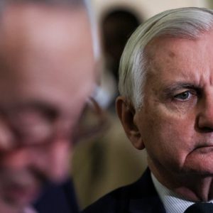 Veteran Dem senator cruises past far-left primary challengers in bid for sixth term