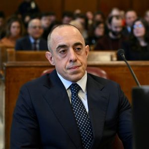 Democrats publish leaked Justice Department messages on US deportation push