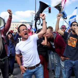 Israeli cabinet casts no-confidence vote against attorney general