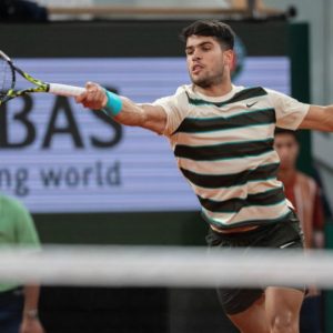 Alcaraz on course for French Open defence as Musetti retires injured