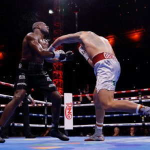 Usyk knocks out Dubois in fifth to unify heavyweight boxing belts