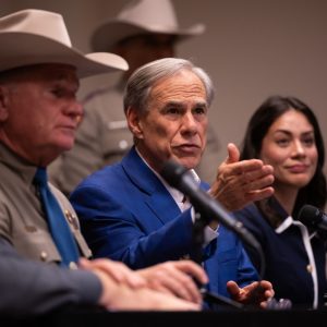 Greg Abbott expands task force targeting repeat offenders from Houston to other large cities