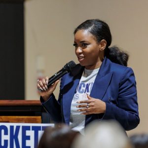 Rep. Jasmine Crockett confirms security team member killed by Dallas police in standoff