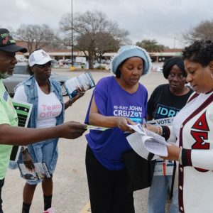Texas voters can face confusion as political parties run primary as they wish