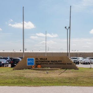 Federal appeals court rules undocumented immigrants deserve hearing before deportation