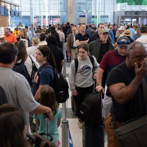 Long lines linger at Houston’s biggest airport as TSA agents miss work during partial government shutdown
