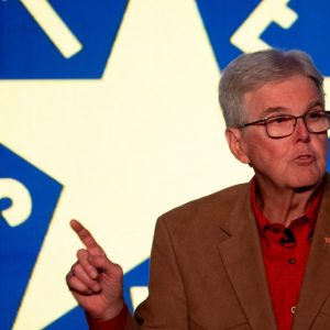 Dan Patrick picks sides in Texas attorney general, Railroad Commission GOP runoffs