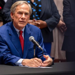 Inappropriate relationships should land Texas teachers in prison for 10 years, Gov. Abbott says