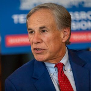 Texas should establish three-year bachelor’s degree options, Gov. Greg Abbott says