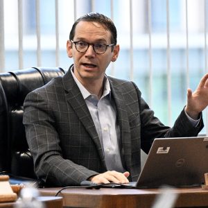 Texas Education Agency extends Houston school district takeover through 2027
