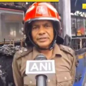 Delhi: Fire in cluster bus in East Jagatpuri, 40 passengers rescued, watch video