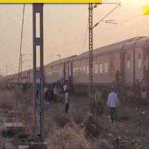 At least six jump out of train fearing fire, run over by another train in Maharashtra’s Jalgaon