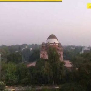 Delhi weather update: Air quality in ‘very poor’ category; IMD predicts rain on…