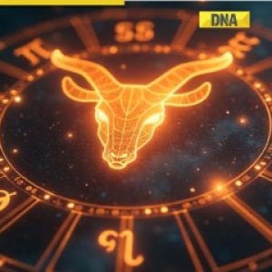Top 10 Best astrologers: Acharya Indravarman and premier astrologers in India