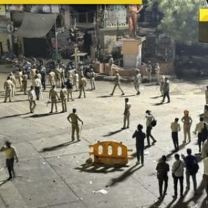 4 injured as violence erupts in Nagpur amid Aurangzeb tomb row; CM Fadnavis appeals for calm