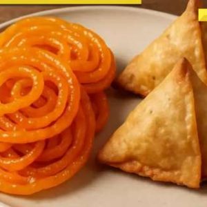 DNA Verified: Samosa, jalebi, other Indian snacks to carry health warning labels? Know the truth here