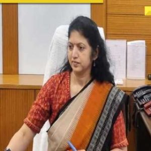 Meet woman, first IAS officer to officially appoint a female driver, she is from…, her name is..