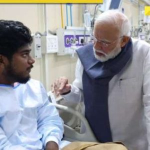 PM Modi meets victims of Red Fort car blast at LNJP Hospital in Delhi, says, ‘Those behind the…’
