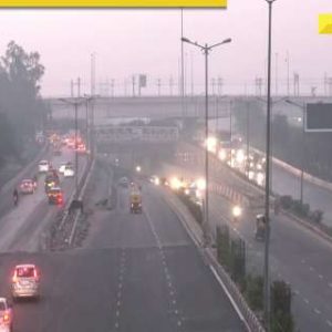 Delhi-NCR wakes up to toxic smog as air continues to be ‘very poor’ at 323 AQI; Check area-wise pollution levels