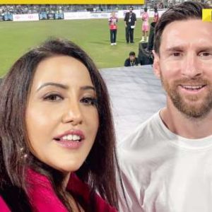 Maharashtra CM’s wife Amruta Fadnavis meets Lionel Messi, gets massive backlash online due to…