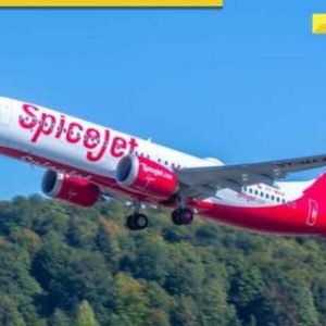 Leh-bound SpiceJet flight carrying 150 passengers on board suffers ‘engine failure’, returns to Delhi airport